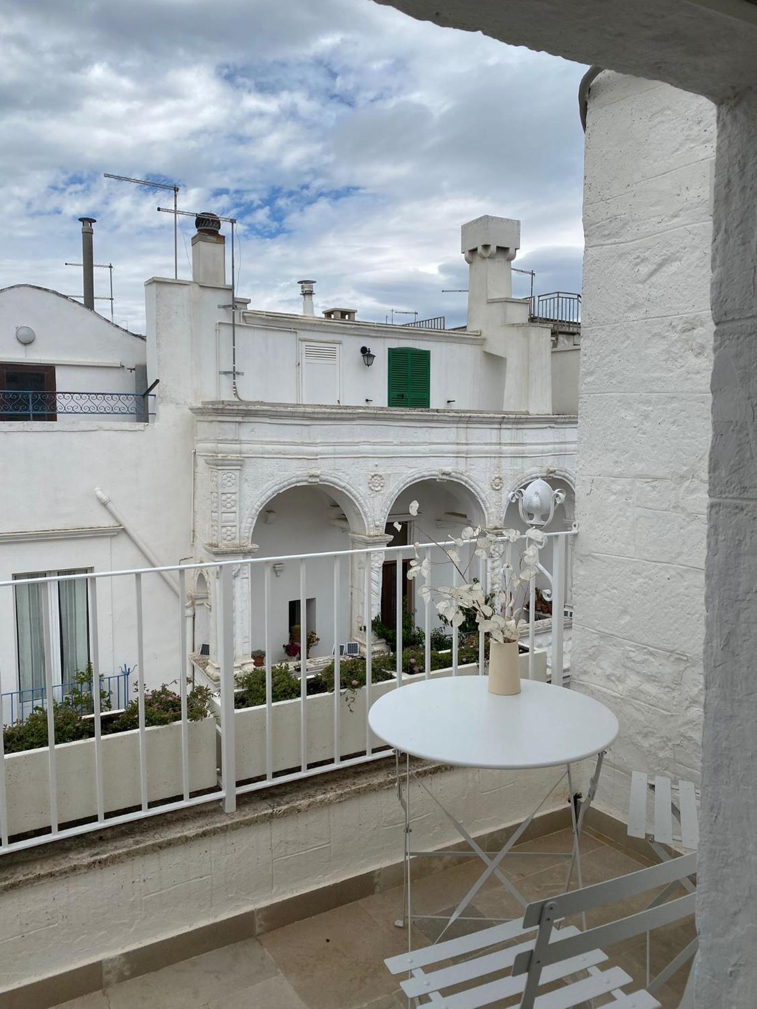 Апартаменты Casa U Burie, Casa Design Con Terrazza Panoramica E Jacuzzi Чистернино Экстерьер фото